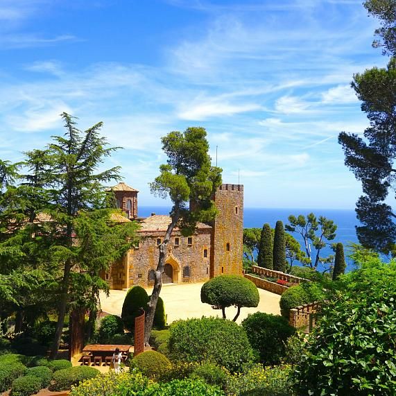 Castell de Cap Roig y sus jardines botánicos