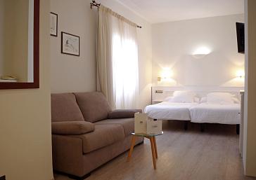 Interior Double Room